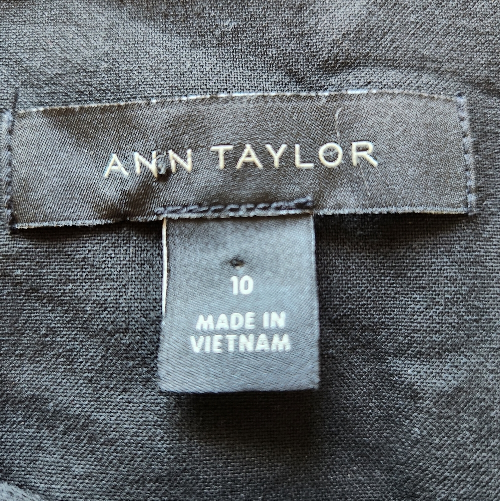 Ann Taylor Black Blazer Jacket Size 10 - Picture 3 of 5